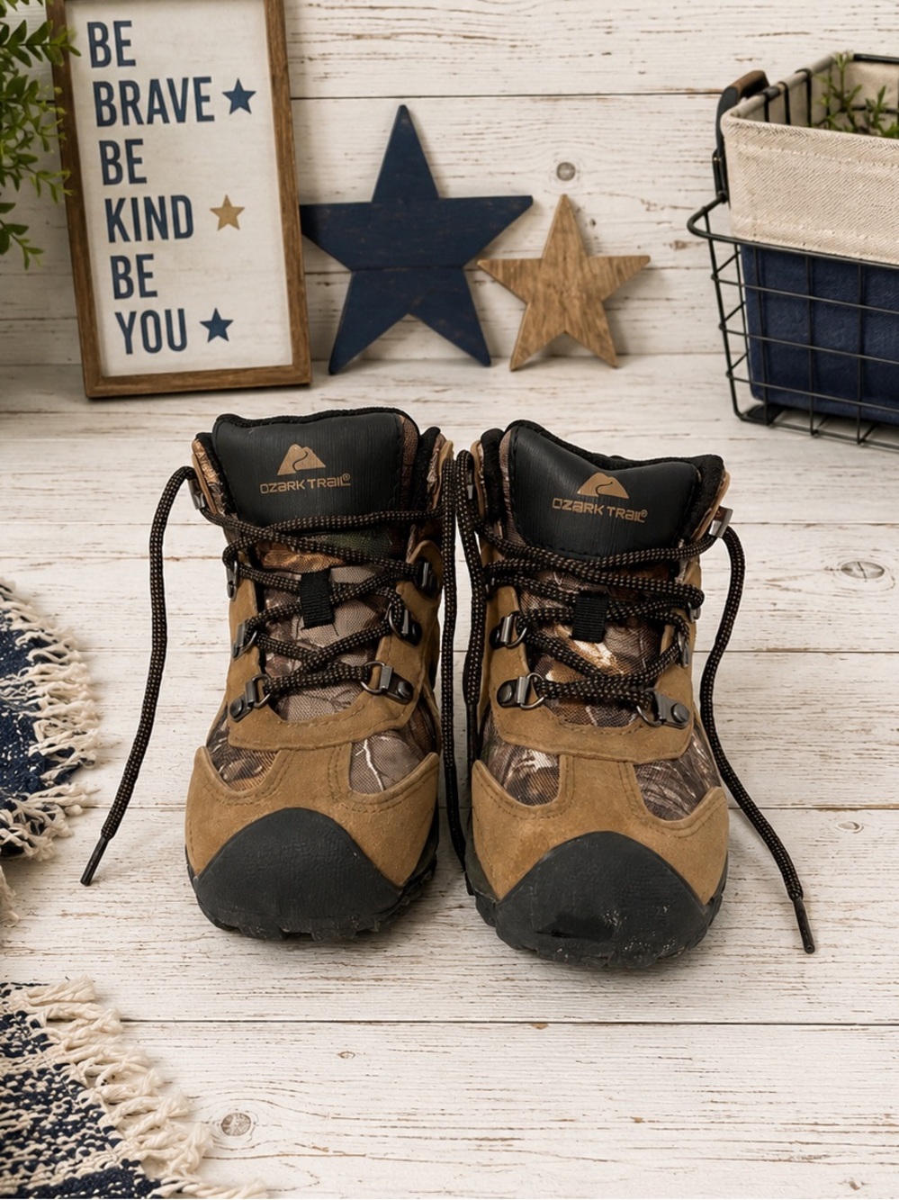 Boys Ozark Trail Boots 🥾